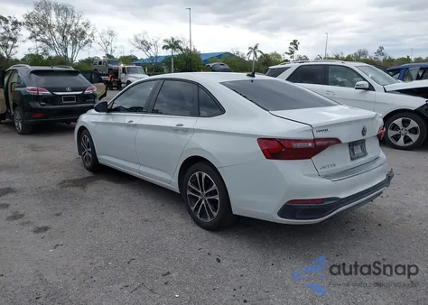 2024 Volkswagen Jetta 1.5T Sport from USA, damaged, VIN 3VWBM7BU4RM067116